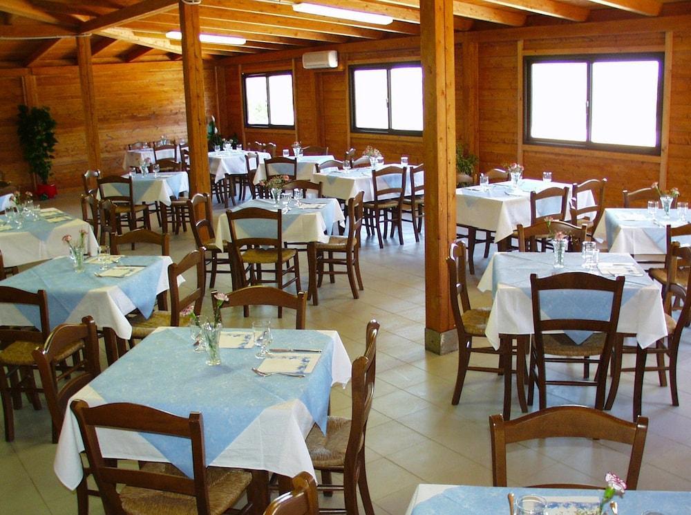 Hotel Mezzaluna Carloforte Kültér fotó