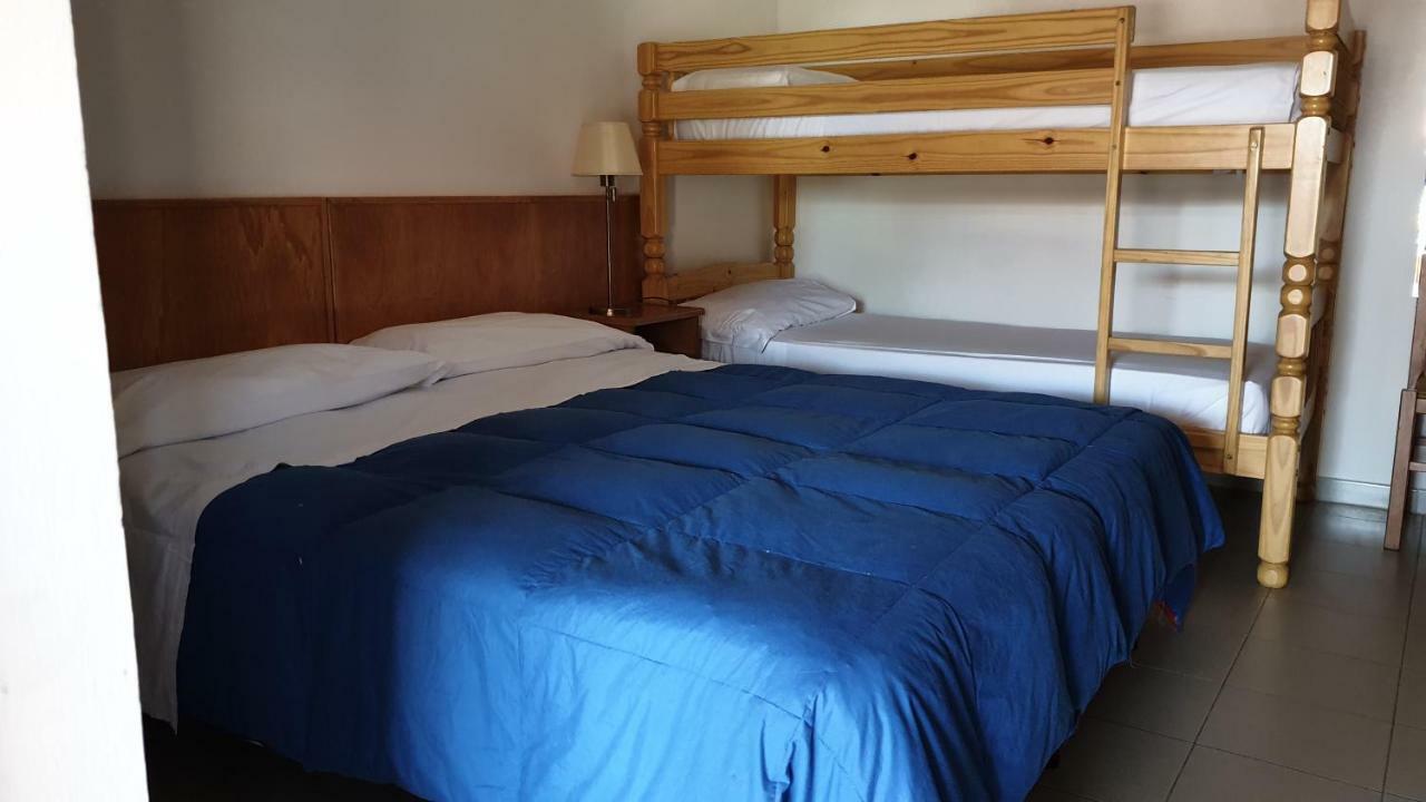 Hotel Mezzaluna Carloforte Kültér fotó